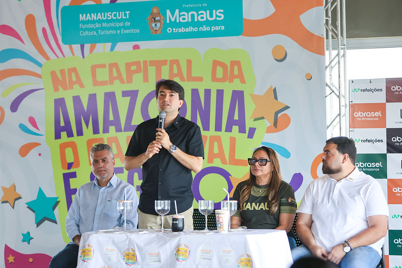 Prefeitura de Manaus e Abrasel unem forças e distribuem 35 mil protetores de copo para reforçar segurança no Carnaval 2026