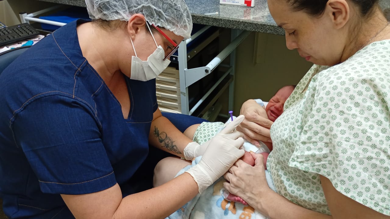 Prefeitura de Manaus alerta sobre imunização de recém-nascidos e bebês contra o VSR