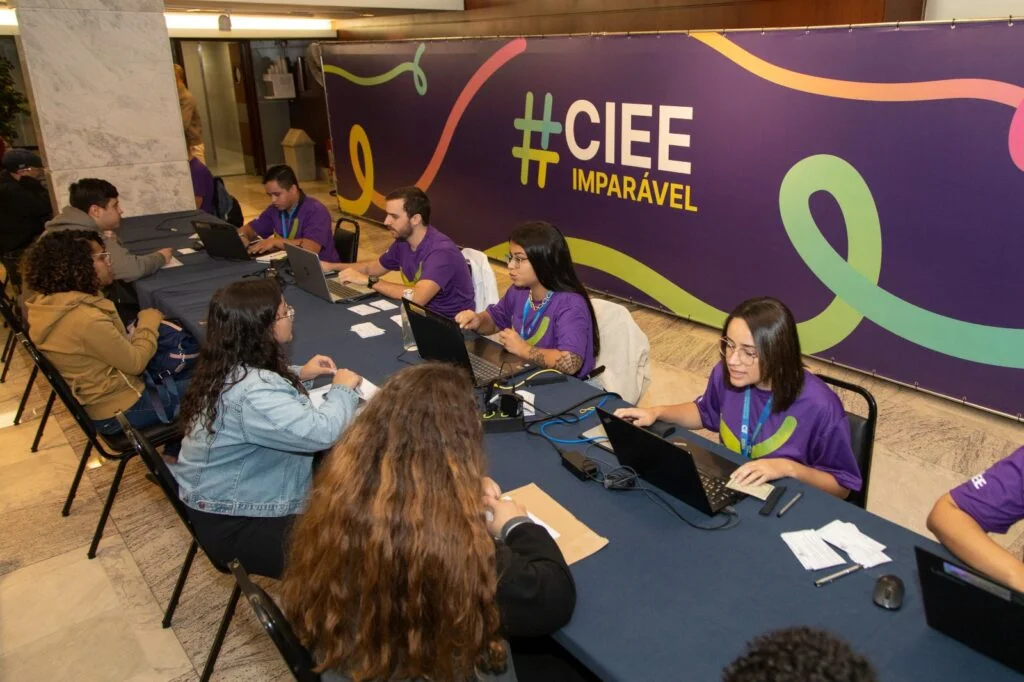 CIEE abre 93 vagas de estágio e aprendizagem no Amazonas