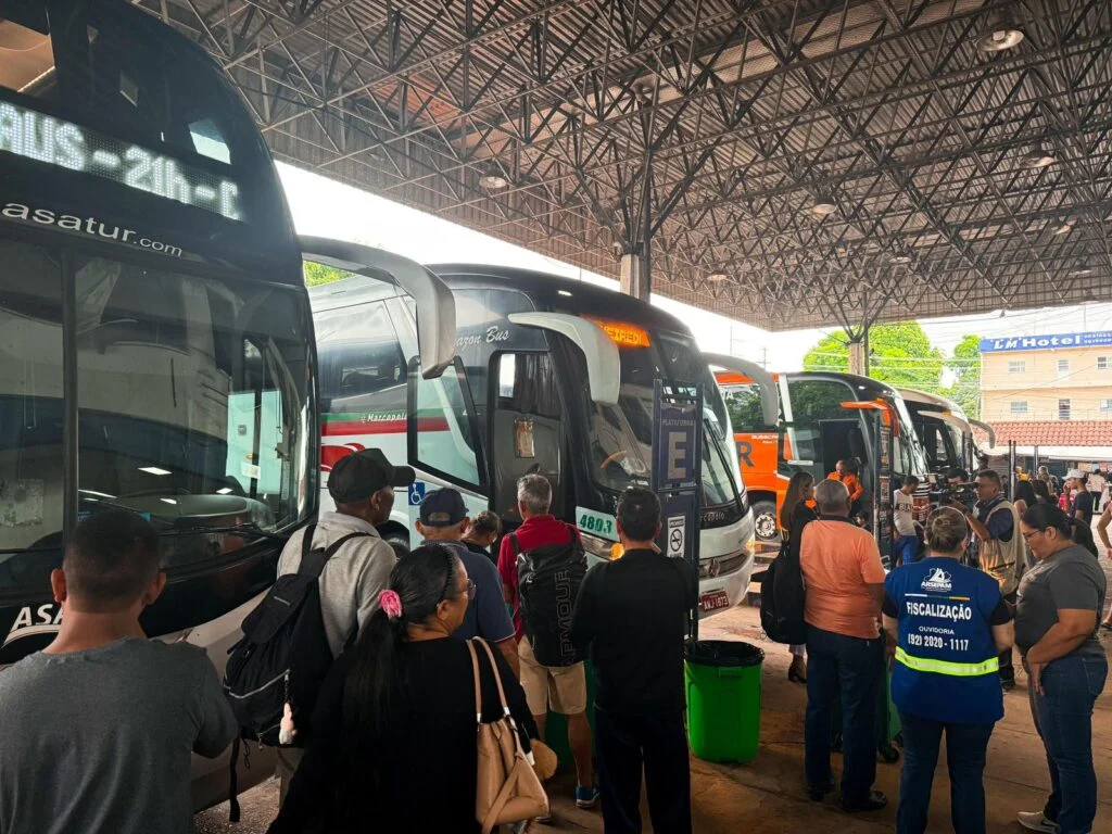 Aproximadamente 18 mil pessoas devem deixar Manaus neste feriado prolongado do Dia de Tiradentes