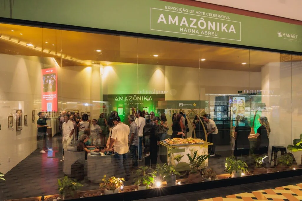 ‘Amazônika’:Manauara Shopping celebra aniversário com exposição de imersão na floresta