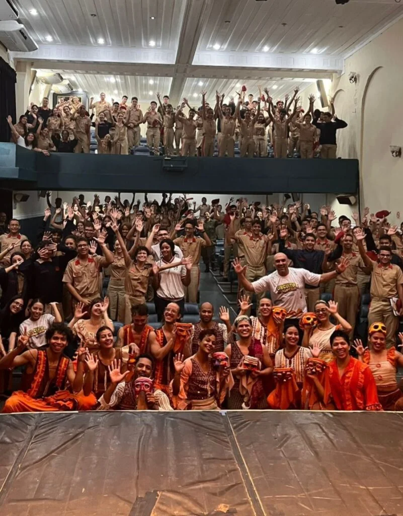 Projeto ‘Dança, Arte, Escola’ leva espetáculo ao Teatro da Instalação