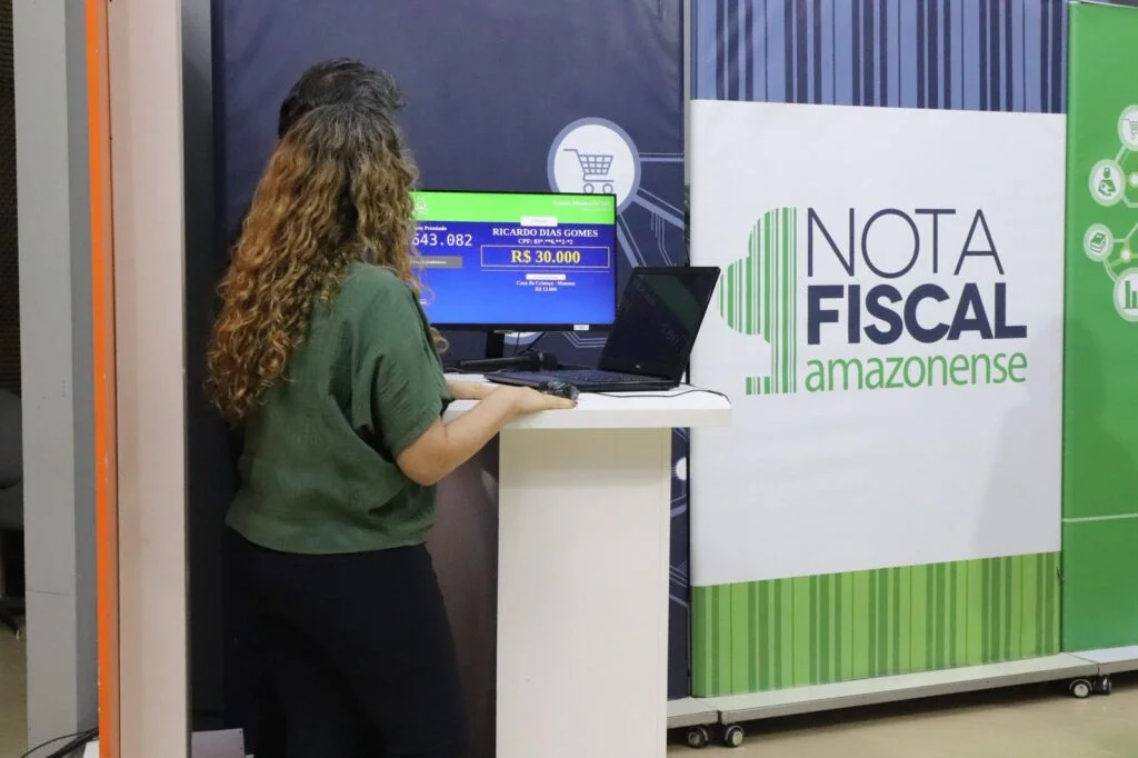 Ganhadores do sorteio mensal e regional da Nota Fiscal Amazonense