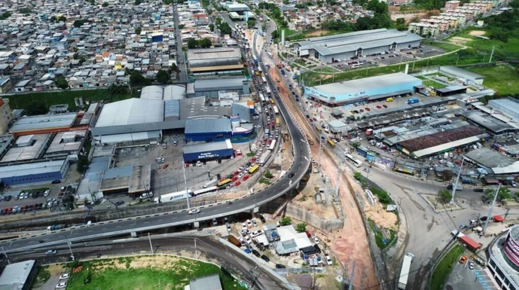Prefeitura interditará trecho do viaduto Rei Pelé drenagem nesta seguda-feira