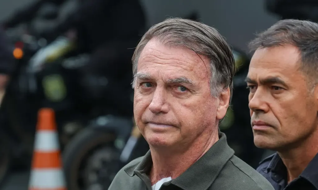 Bolsonaro entra com revisão criminal no STF para anular condenação