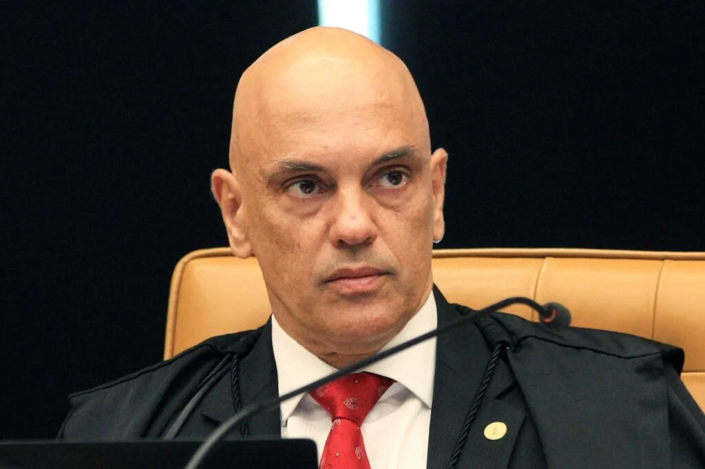 Moraes suspende aplicação de Dosimetria e aguarda análise do STF