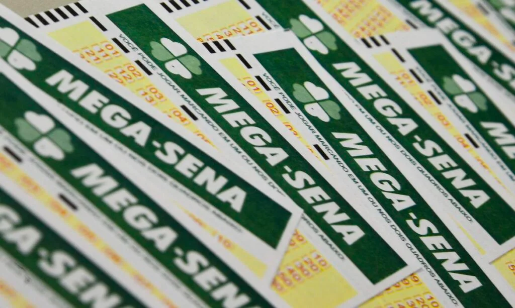 Mega-Sena acumulada pode pagar R$ 52 milhões nesta terça-feira