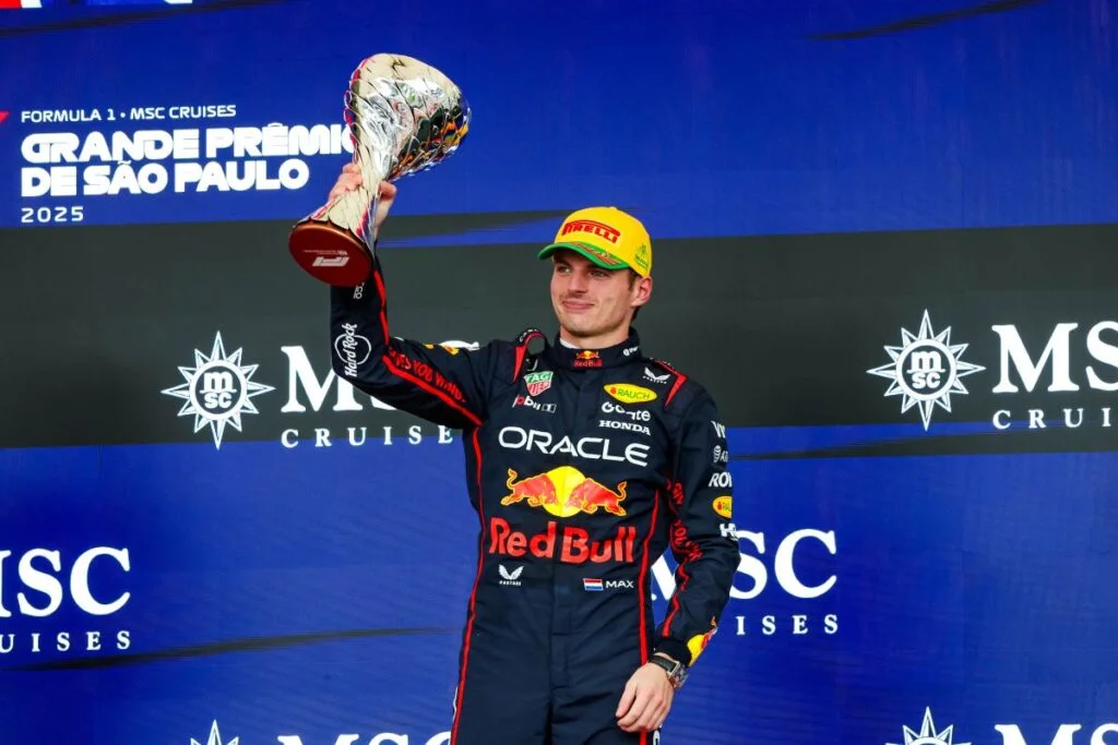 Fórmula 1: Verstappen evita garantir futuro na Red Bull