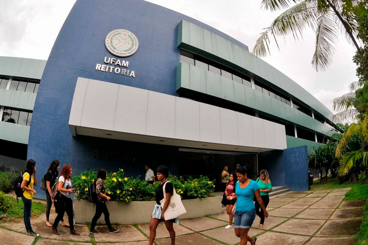 Ufam abre 300 vagas em Gestão Pública e Tecnologias Digitais