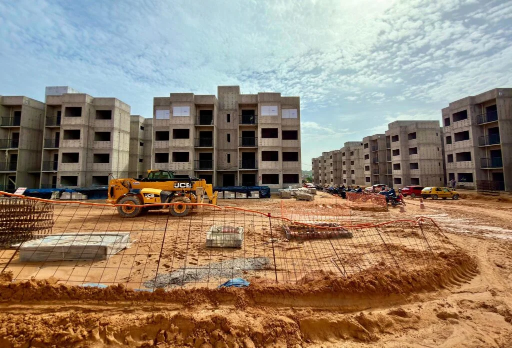 Manaus registra alta de 73% na emissão de alvarás