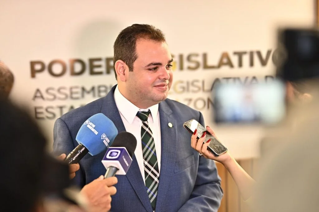 Podemos oficializa apoio à pré-candidatura de Roberto Cidade ao Governo