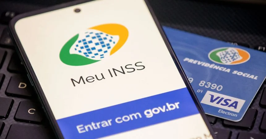 Novos aposentados e pensionistas do INSS receberão 13º; veja calendário