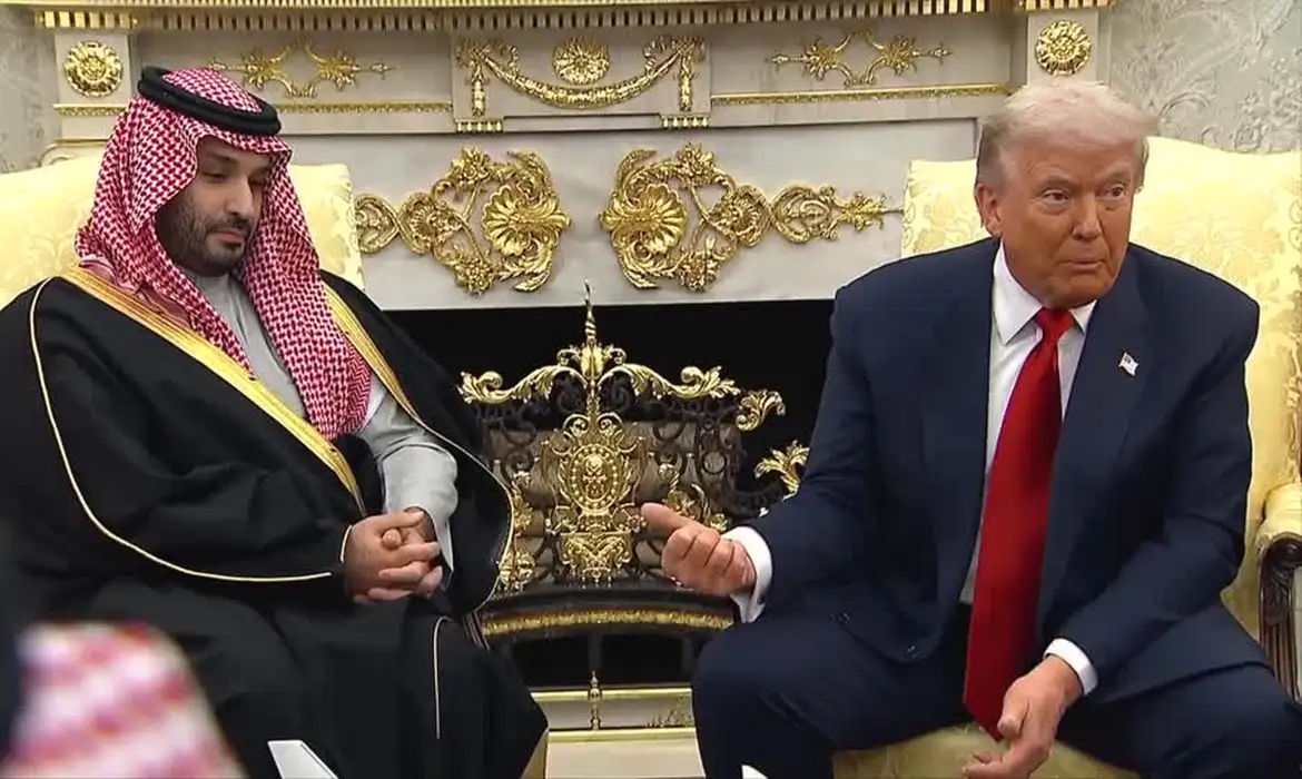Acordo nuclear entre EUA e Arábia Saudita expõe contradições da política externa americana