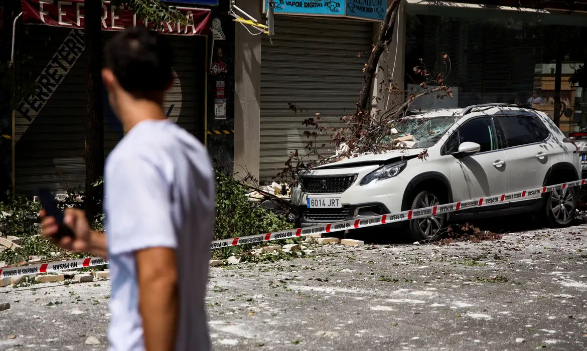 Tremores voltam a atingir Granada, na Espanha, e deixam três pessoas feridas