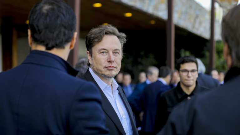 Fortuna de Elon Musk supera PIB de 11 países sul-americanos
