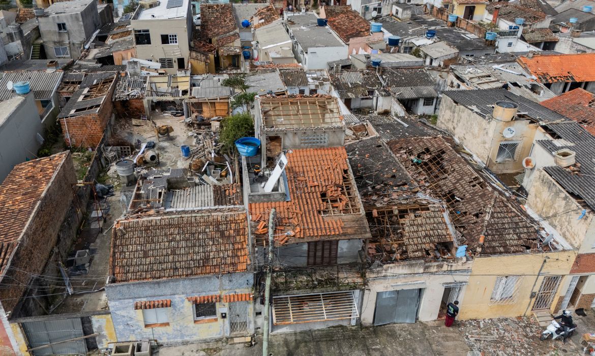 Temporais deixam rastro de destruição, mortes e afetam 119 cidades no Rio Grande do Sul