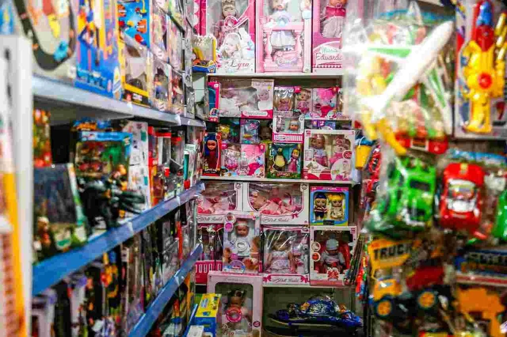 Inmetro alerta para segurança nos brinquedos e Manaus tem programação gratuita infantil